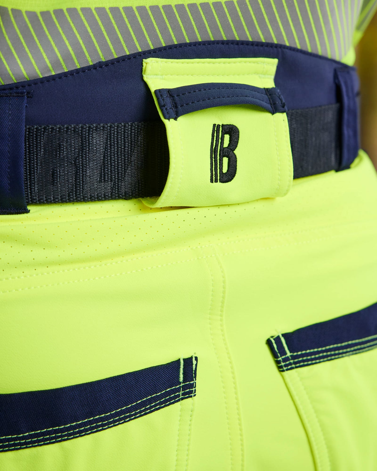 High-Visibility Short Dames 7020