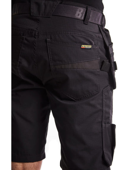Service short 1494