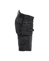 Werkshort STRIKER 1972